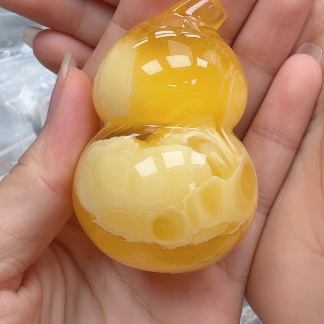 ***琥珀未镶嵌珠宝奇石吊坠