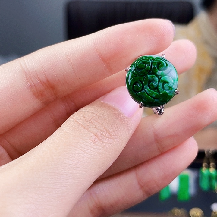 翡翠戒指银S925镶嵌饰品