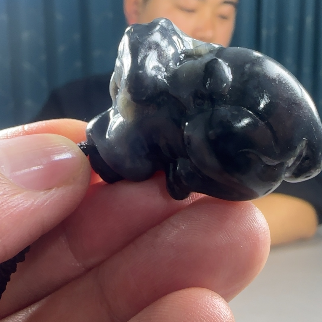 和田玉（糖玉）未镶嵌吊坠(不含链)