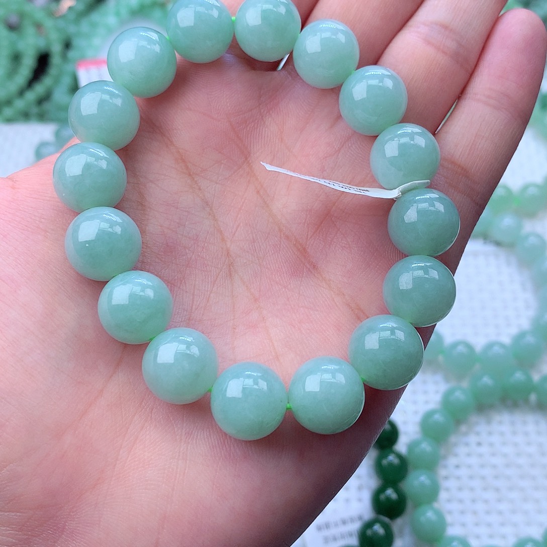 翡翠未镶嵌毛衣链