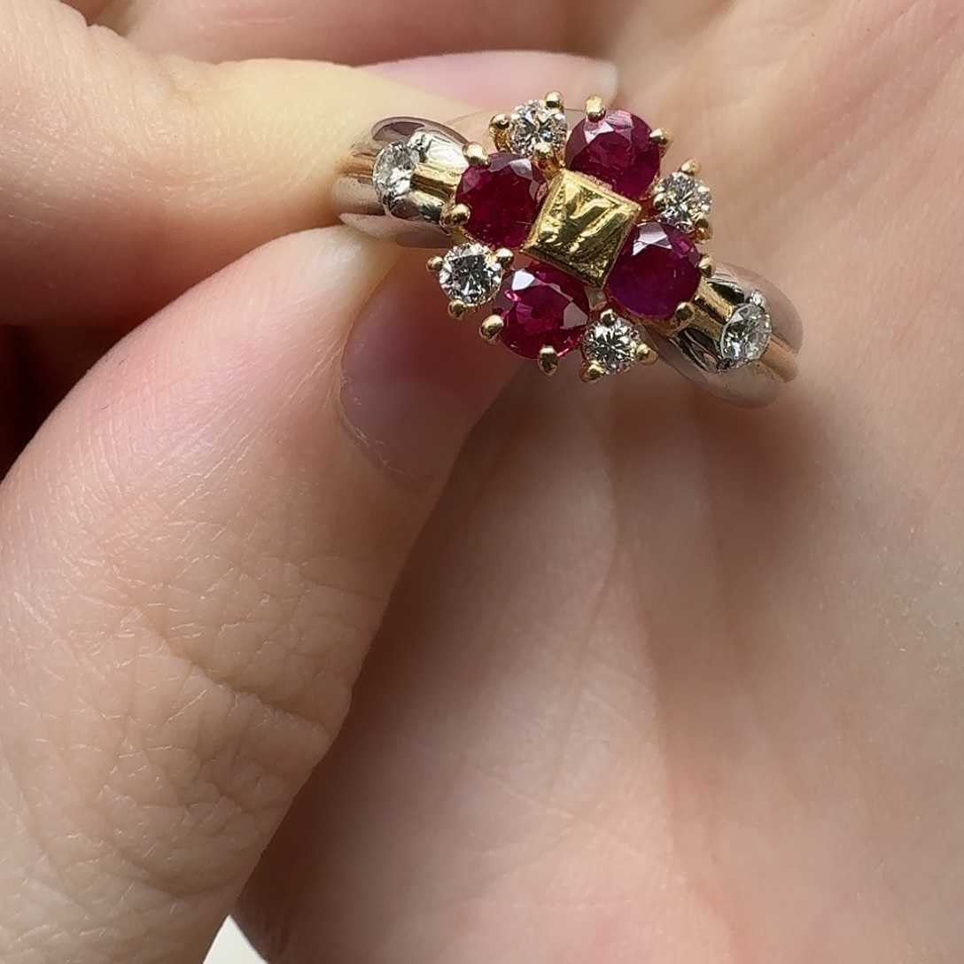 未镶嵌红宝石戒指