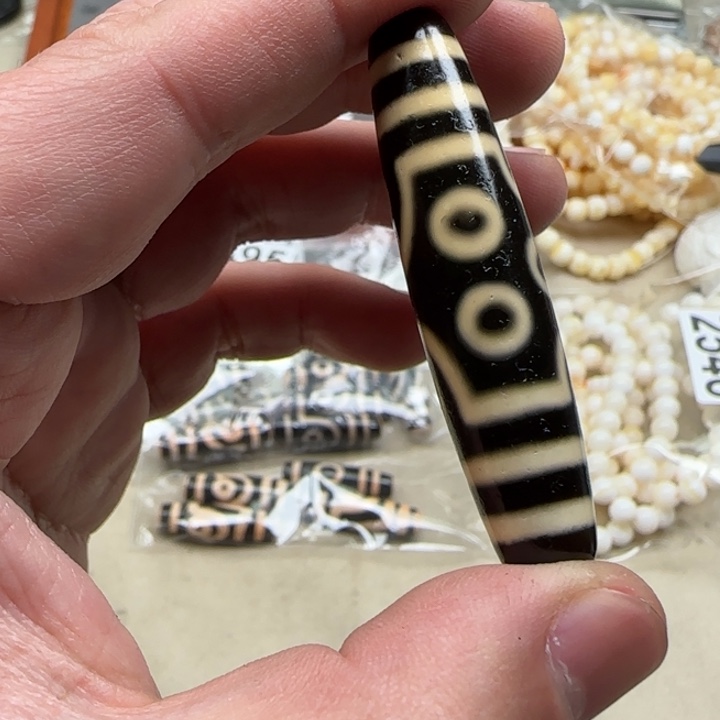 白玉菩提吊坠黑色2582