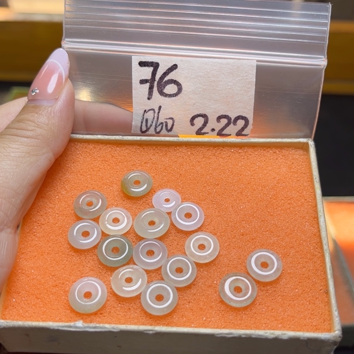 定制翡翠未镶嵌不