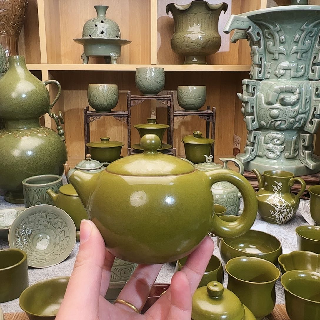 瓷片茶叶末釉西施壶送小马蹄杯