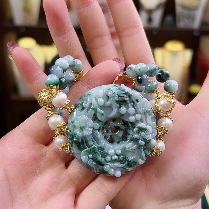 翡翠手链未镶嵌手链