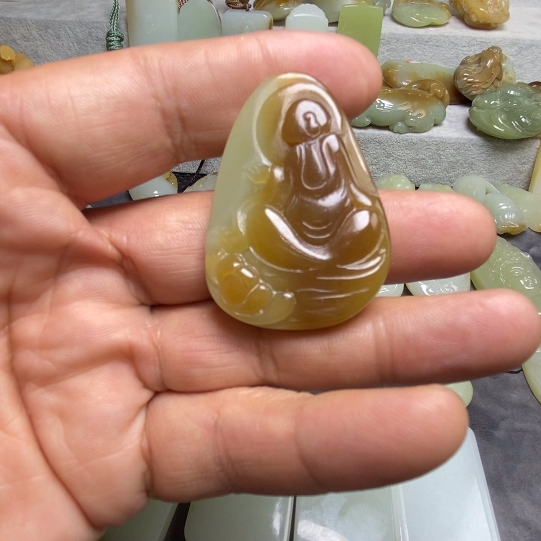 醉***宝和田玉未镶嵌吊坠(不含链)