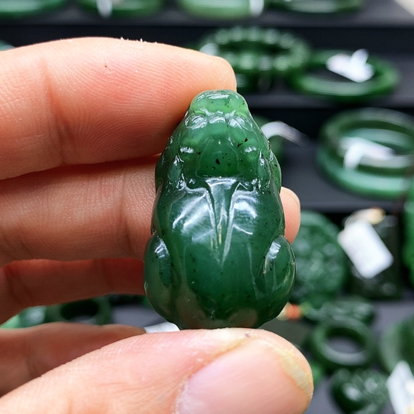 【闪购商品】和田玉（碧玉）颈饰未镶嵌