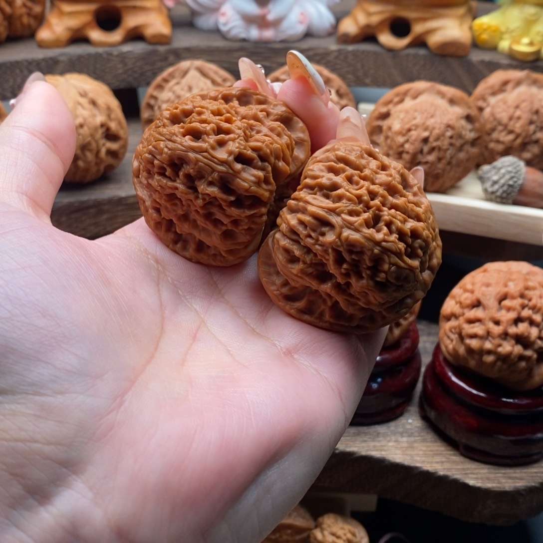 吊坠文玩核桃吃****王44全品南疆