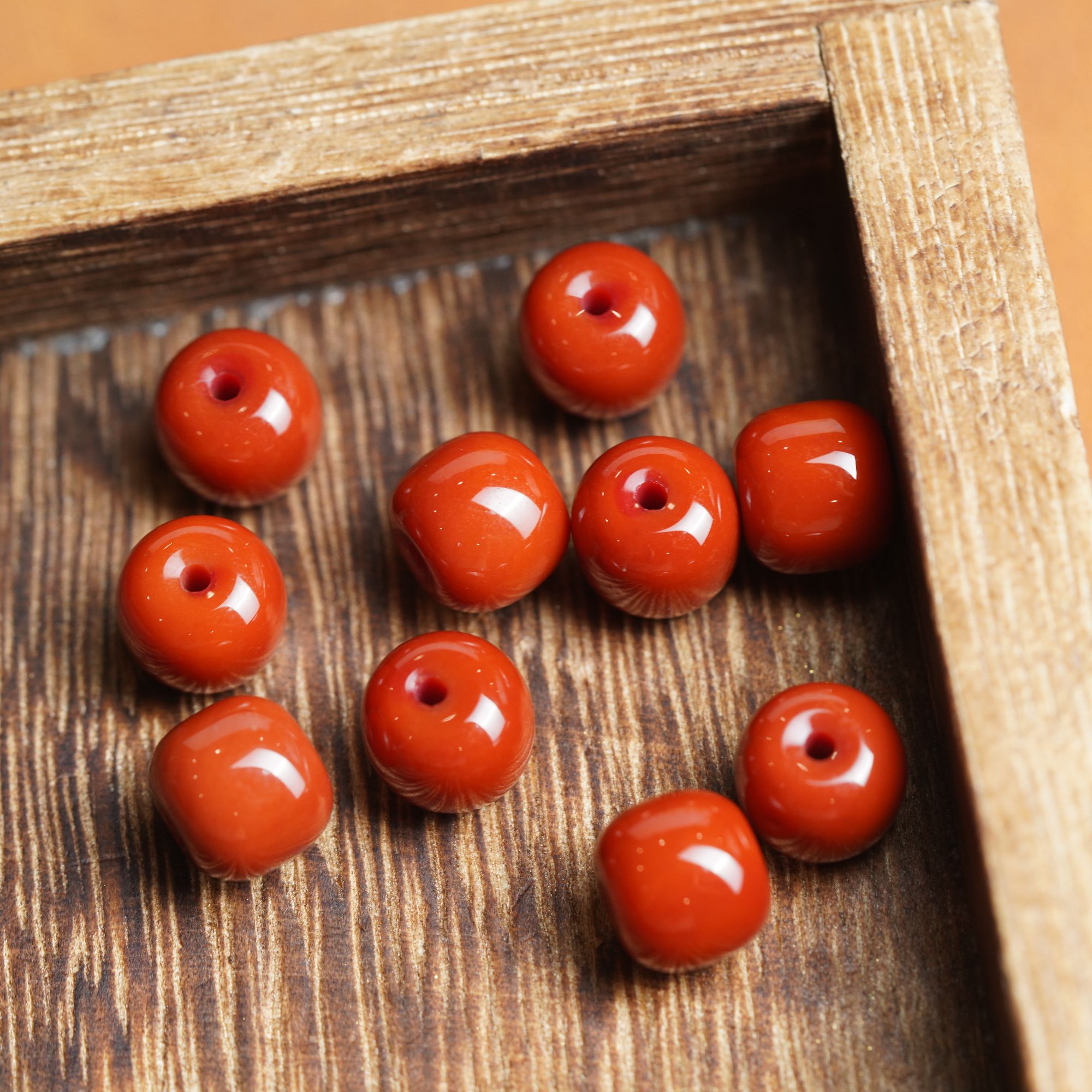 满色肉红玛瑙单珠 约9.2mm 1.1g 多样性发货，发其一 ZZ251209-01