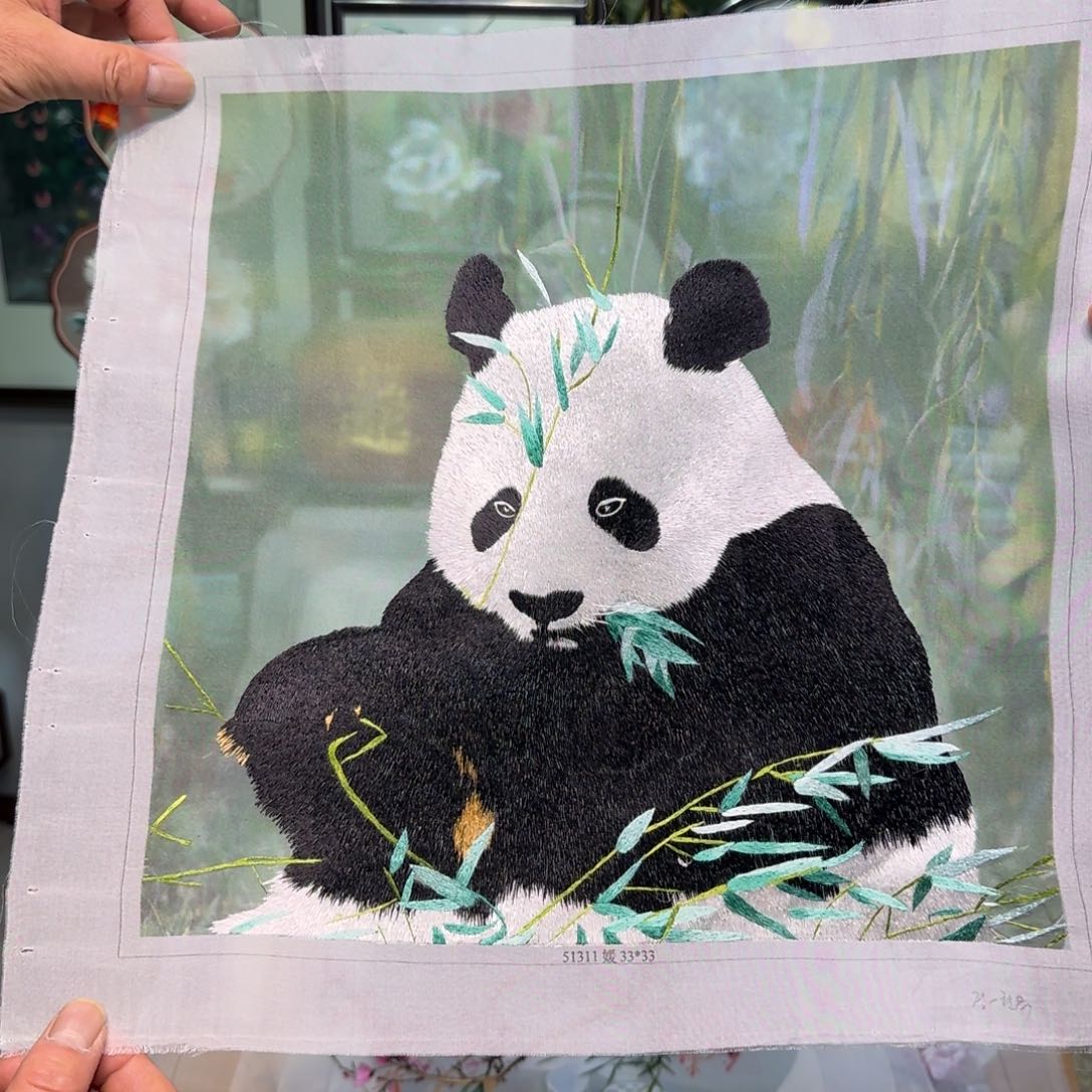 刺绣刺绣工艺精湛