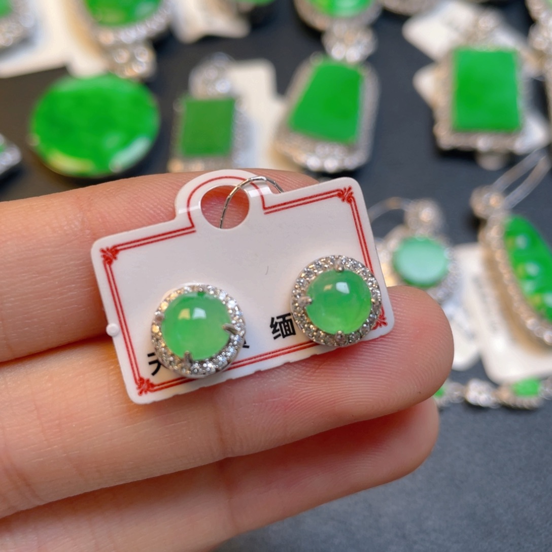 翡翠银S925镶嵌颈饰