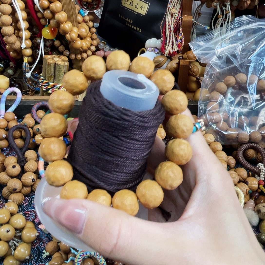 人***）吊坠猴头核桃沙糖桔葡萄串