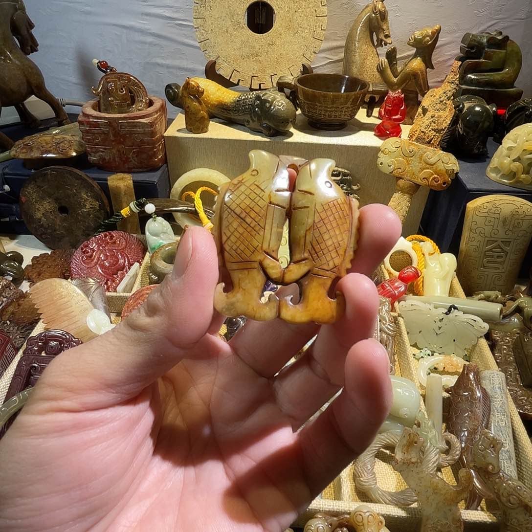 岫岩河磨玉（透闪石质玉）未镶嵌吊坠(不含链)