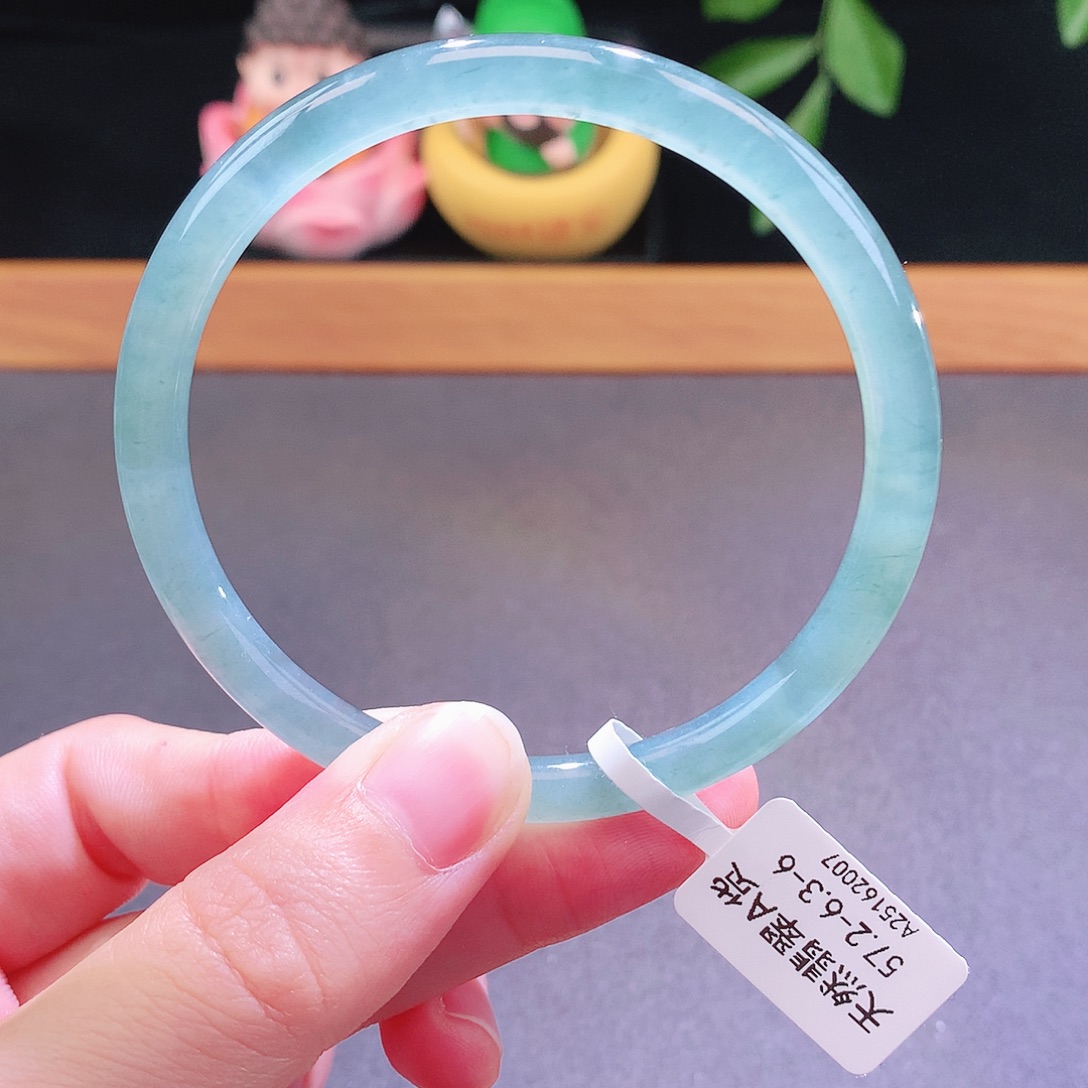 翡翠未镶嵌手镯天然翡翠