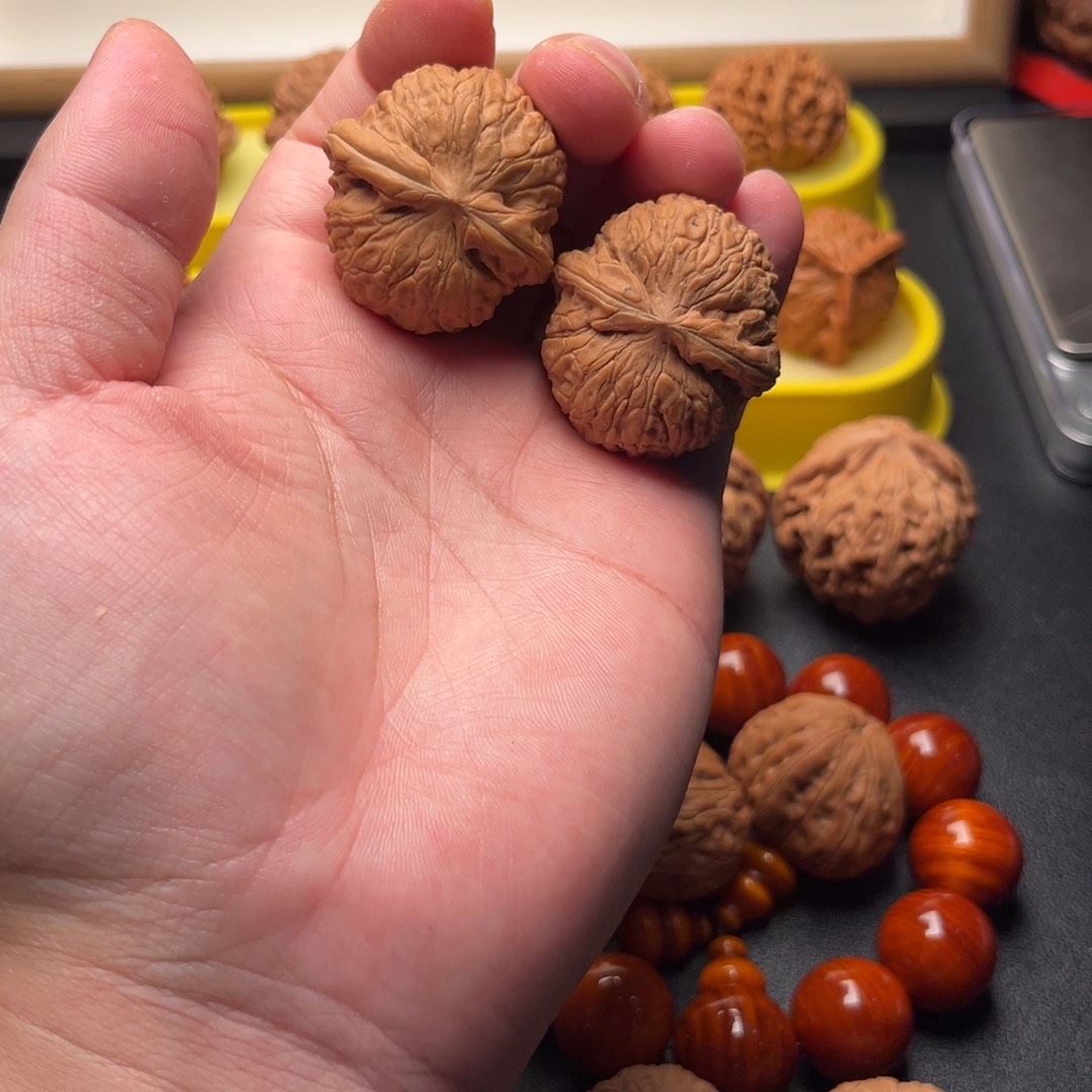 不***.文玩核桃把件乾隆101