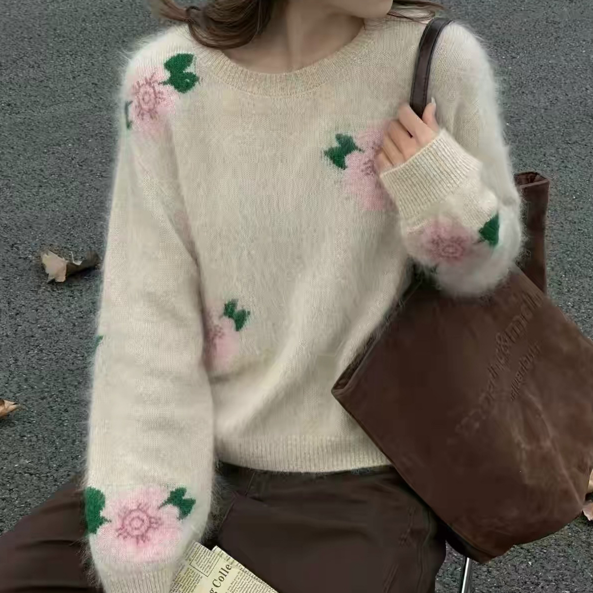 〔大花朵提花拉毛〕〔不可机洗〕欧货立体花朵提花圆领针织上衣