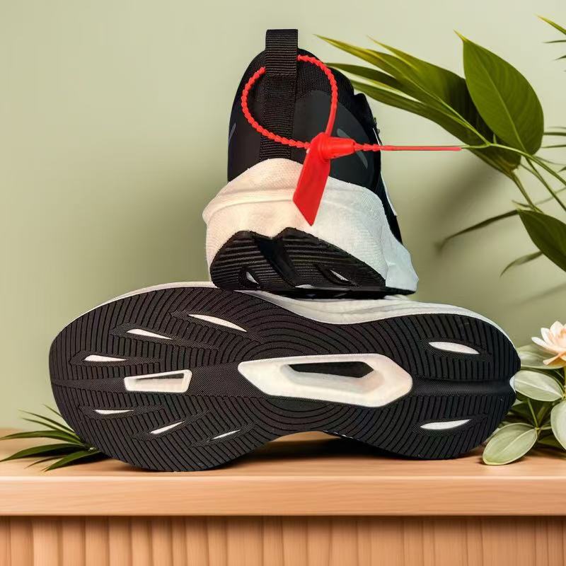 品牌断码透气网面潮鞋跑步鞋春季运动鞋通用休闲情侣减震潮流