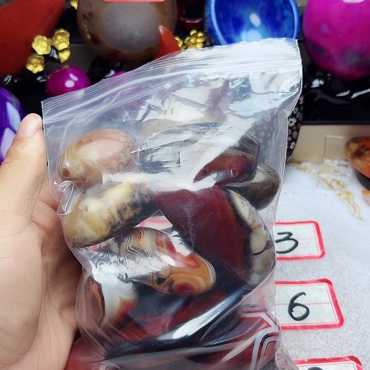 未镶嵌玛瑙/玉髓珠宝奇石江*哥