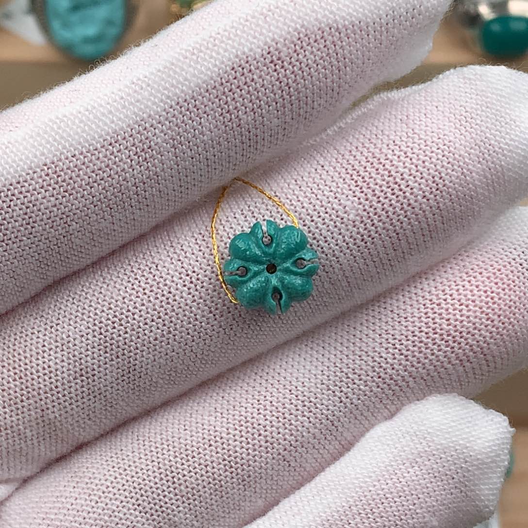 绿松石配饰未镶嵌