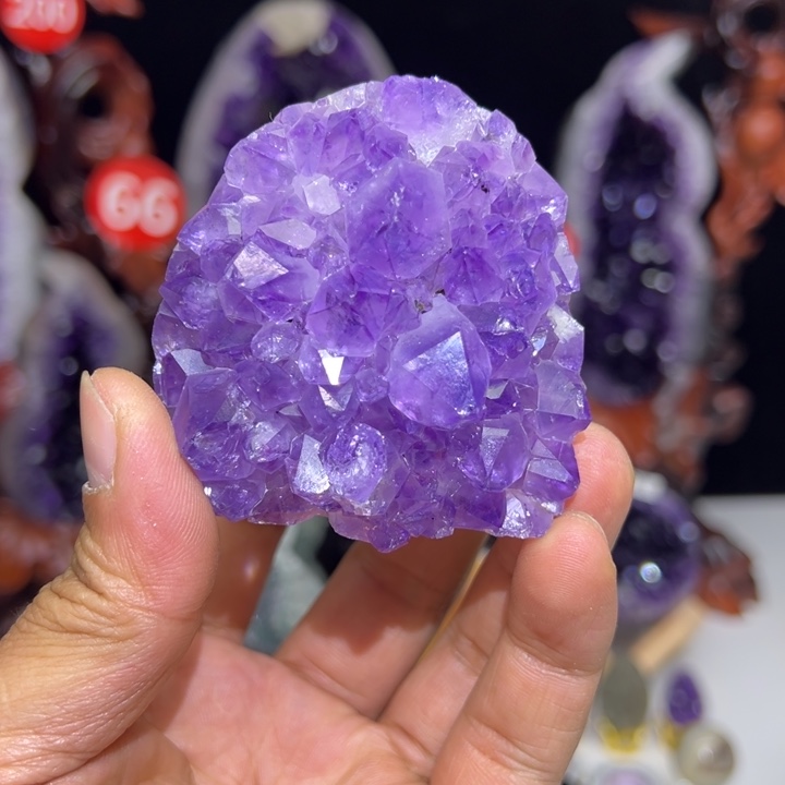 水晶未镶嵌大型摆件（非配饰）