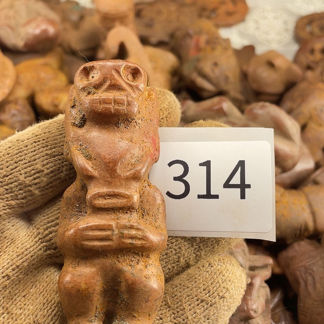 和田玉（糖玉）未镶嵌挂件