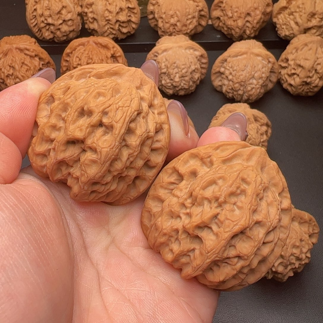 文玩核桃把件温**人佛肚