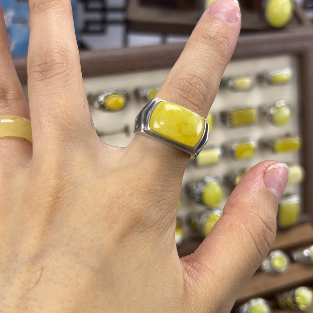 M***X琥珀银S925镶嵌戒指琥珀蜜蜡镶嵌戒指