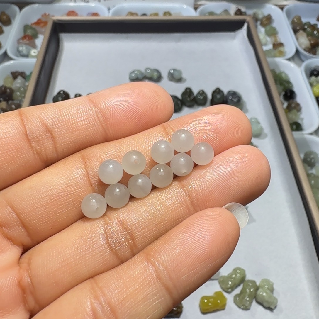 和田玉未镶嵌珠宝奇石卡六