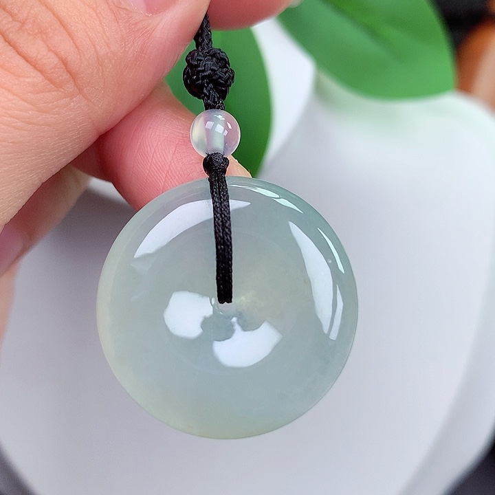 颈饰未镶嵌翡翠平安扣 27.1x6.2mm