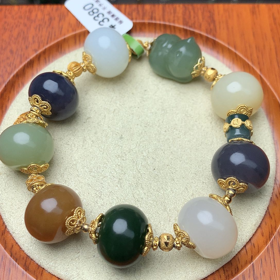 未镶嵌手串和田玉