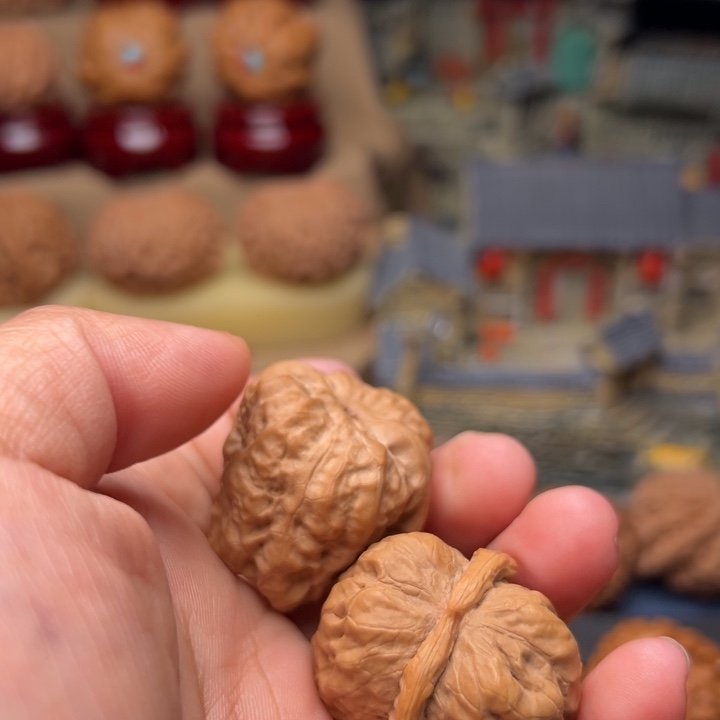 文玩核桃把件剛*好32蛤蟆