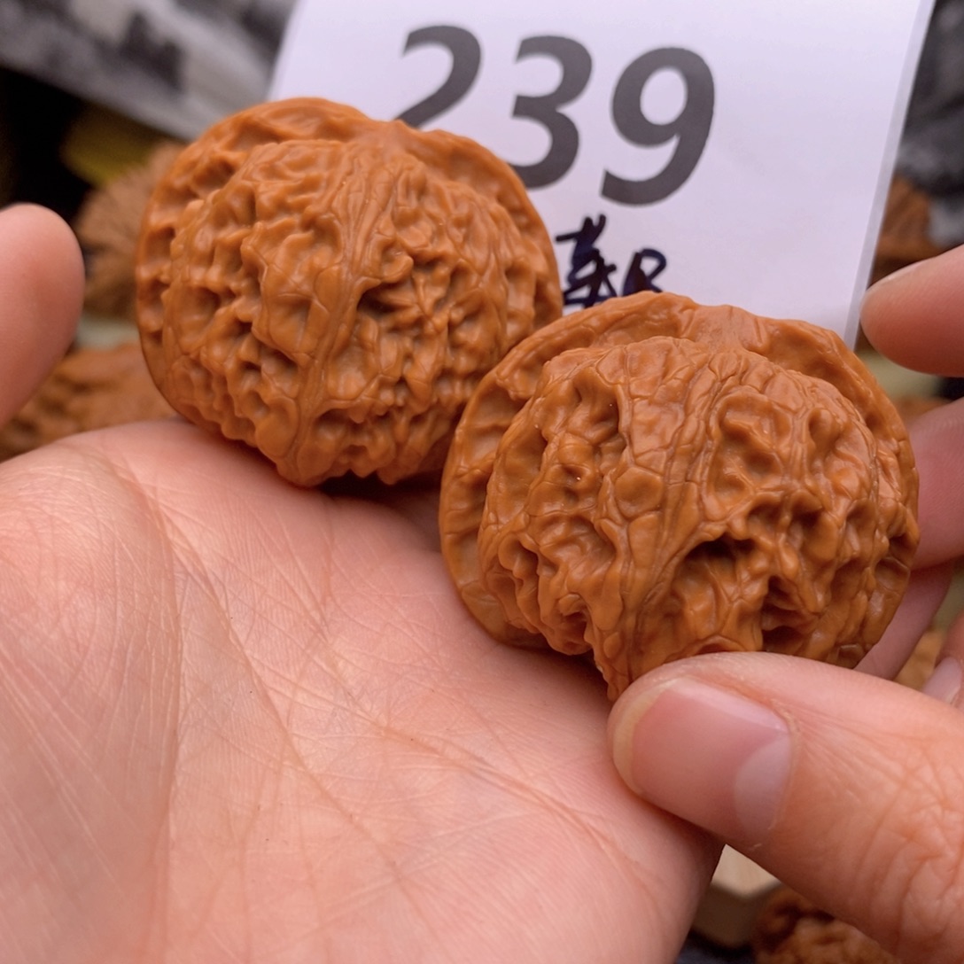文玩核桃把件239号43全品苹果