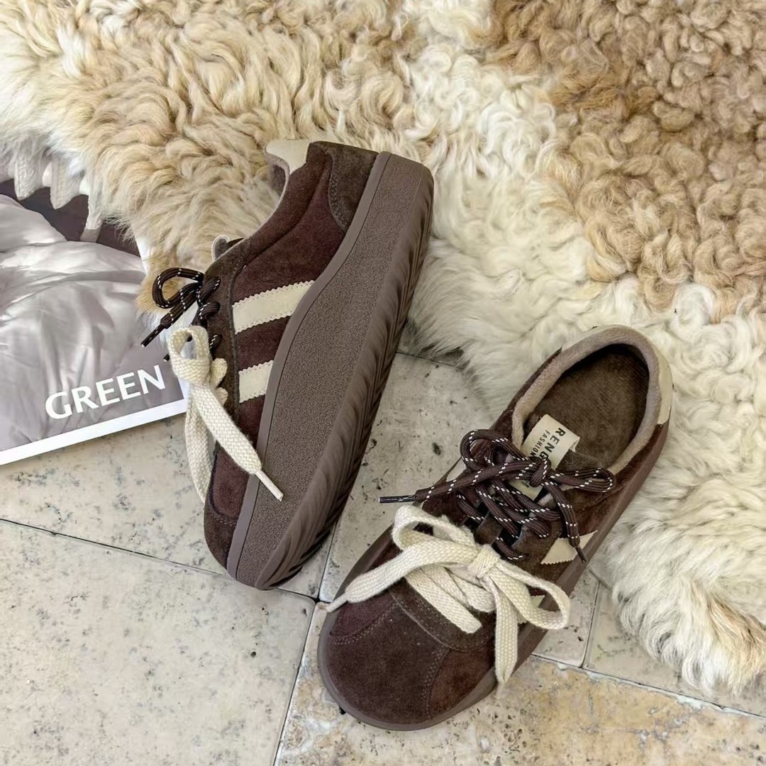 3862加绒厚底百搭复古休闲女款德训鞋