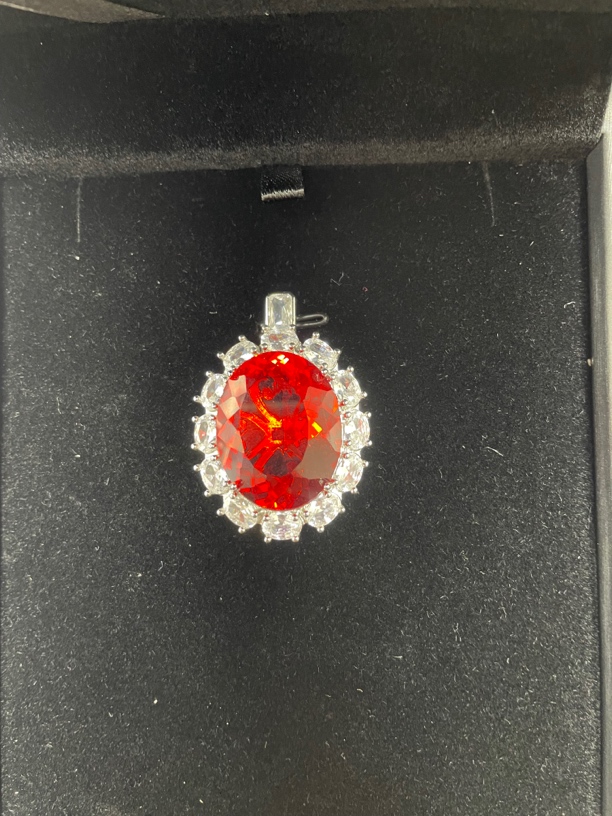   【高定轻奢】收藏级轻奢时尚设计吊坠dm336