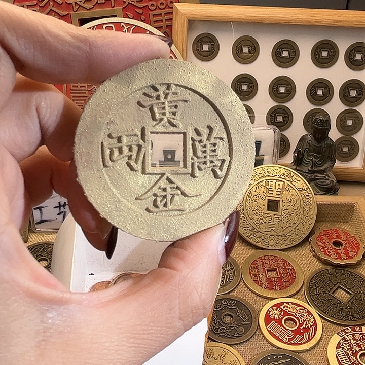 视***娱铜现代翻砂工艺作品