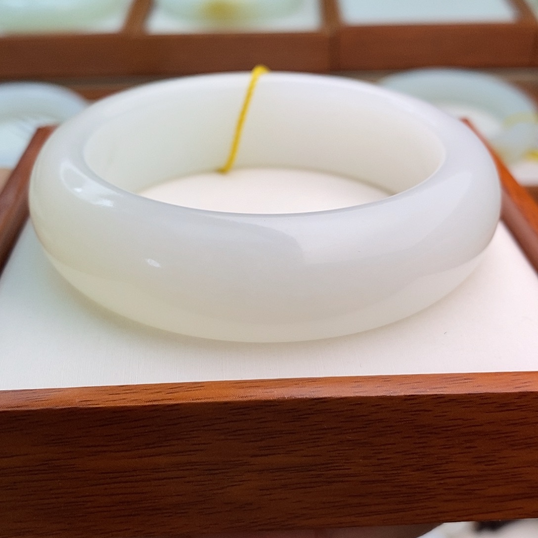 @***@和田玉（白玉）未镶嵌手镯