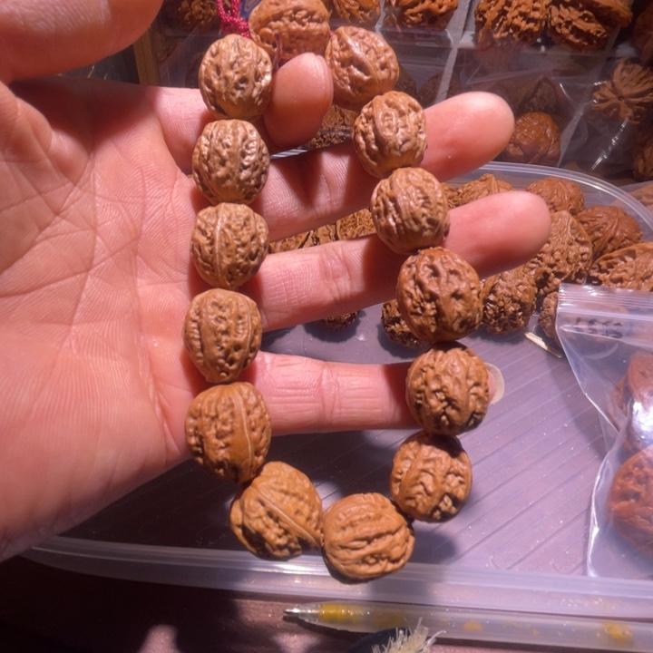 文玩核桃把件秋子手串