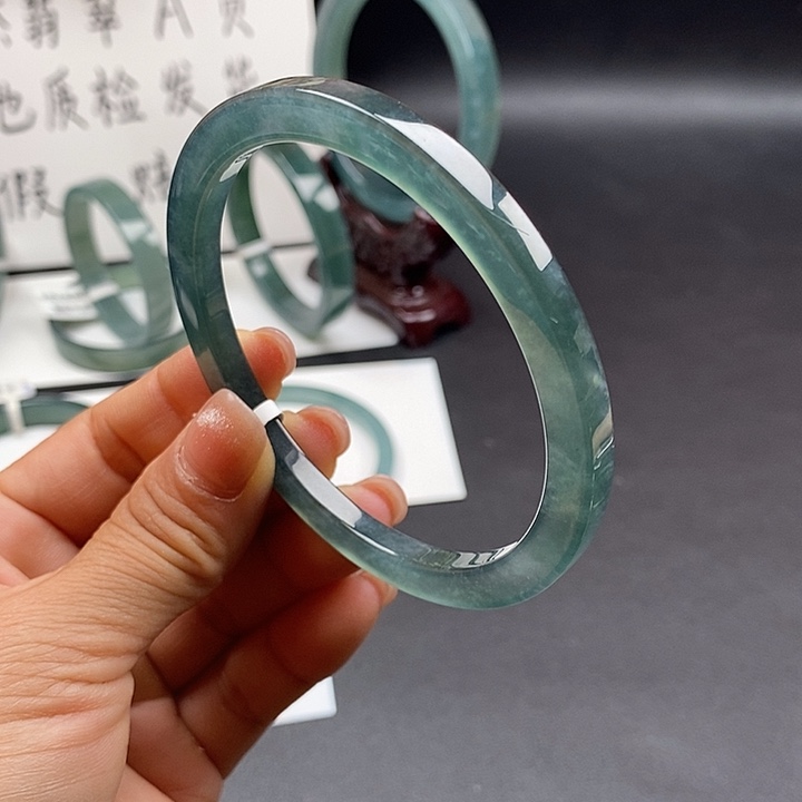 翡翠未镶嵌手镯喆*61尺寸