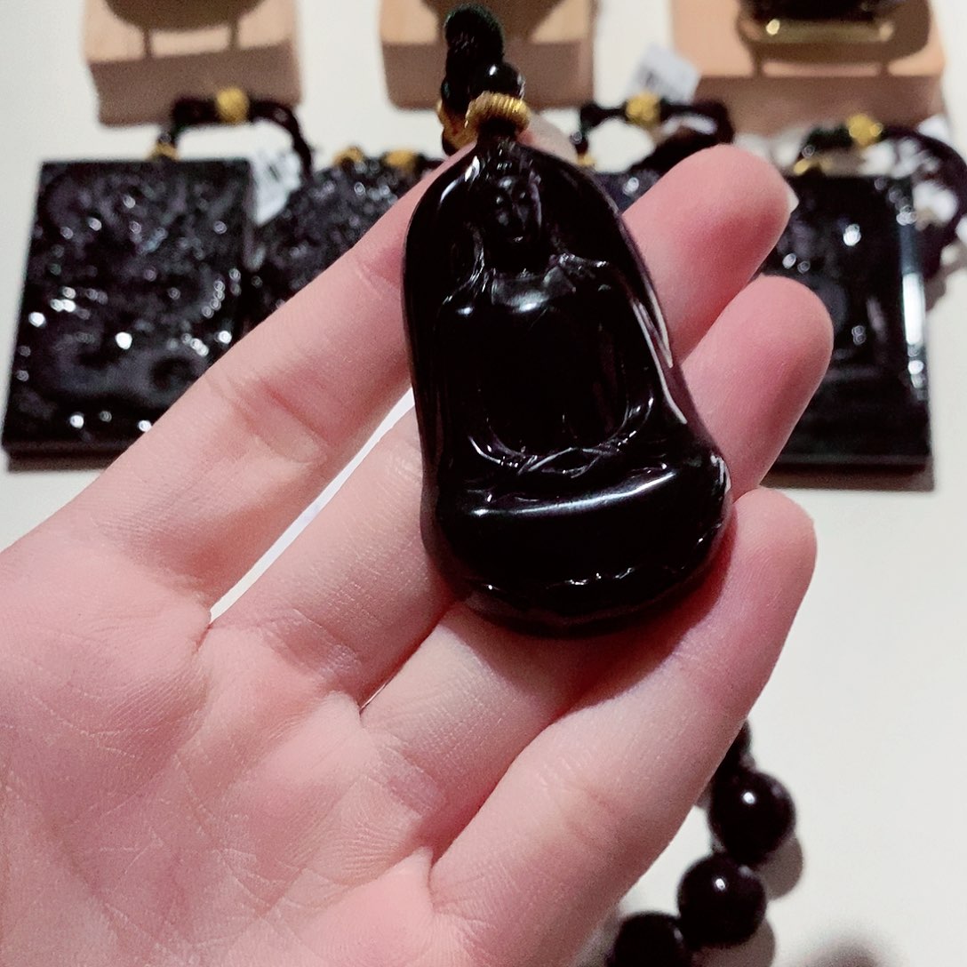 翡翠颈饰未镶嵌翡翠a