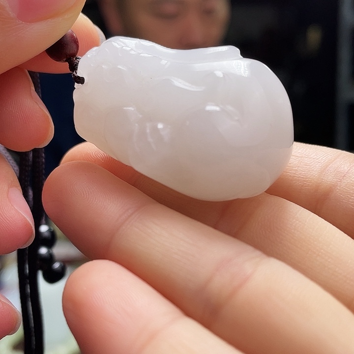 石英质玉挂件未镶嵌定制发货