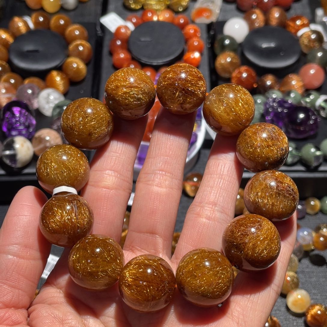 水晶手链未镶嵌l****轩铜发晶20mm左右