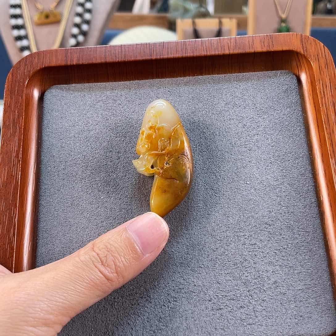 和田玉吊坠(不含链)未镶嵌