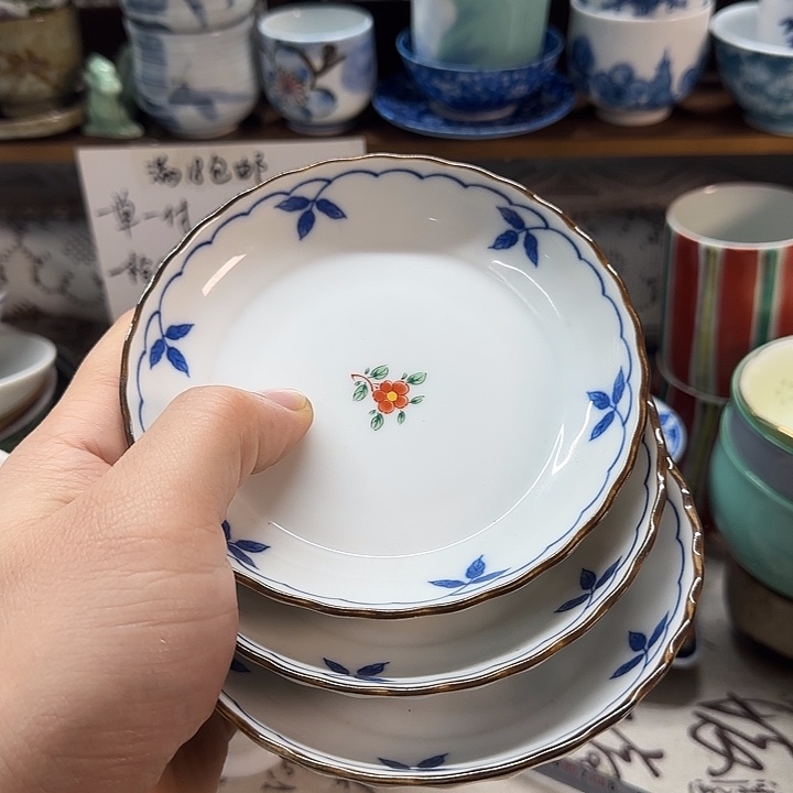 索***兰橘吉青花手绘小盘子