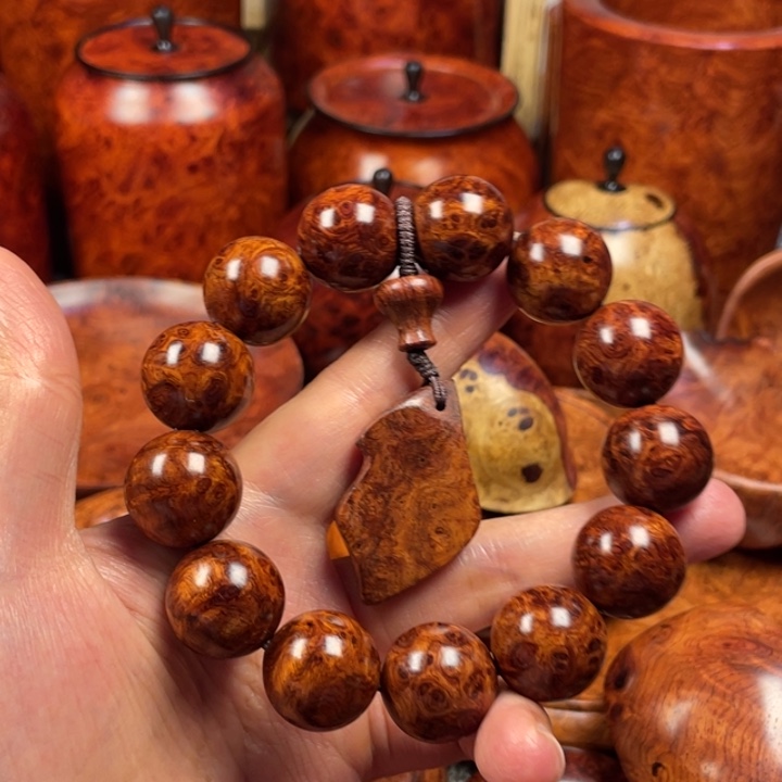 大果紫檀（缅甸花梨）@**哥