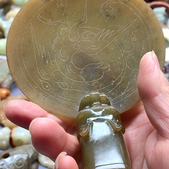 男***途和田玉（糖玉）未镶嵌颈饰