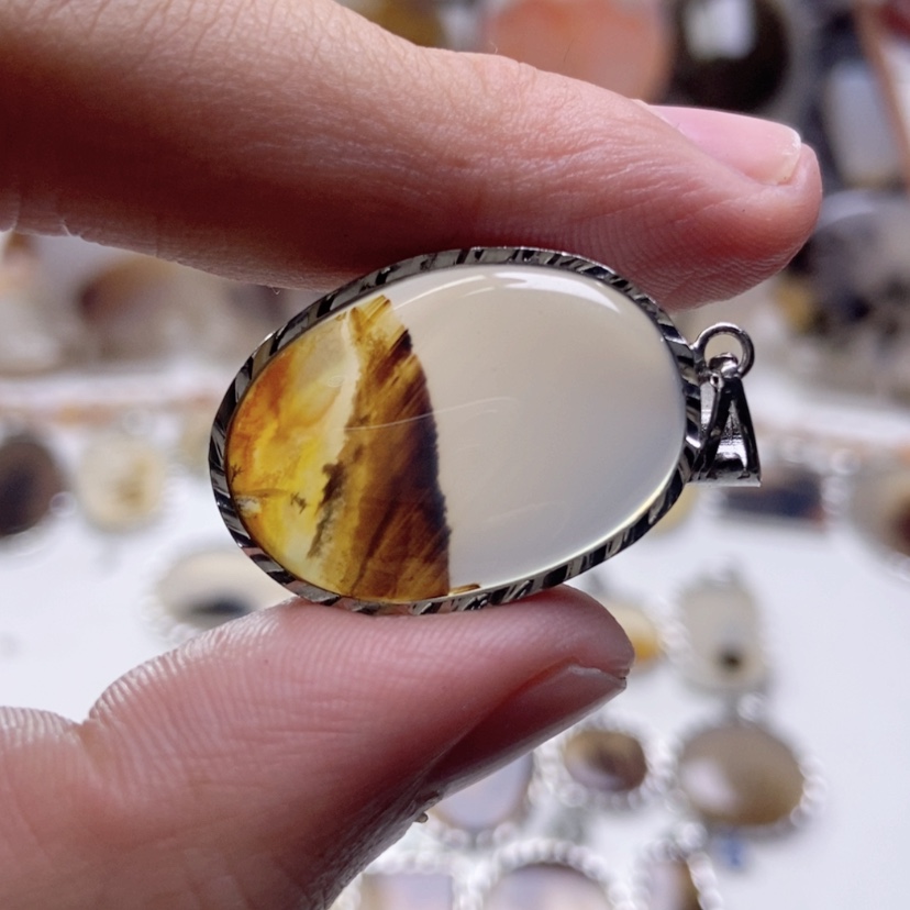 【闪购商品】玛瑙/玉髓颈饰未镶嵌