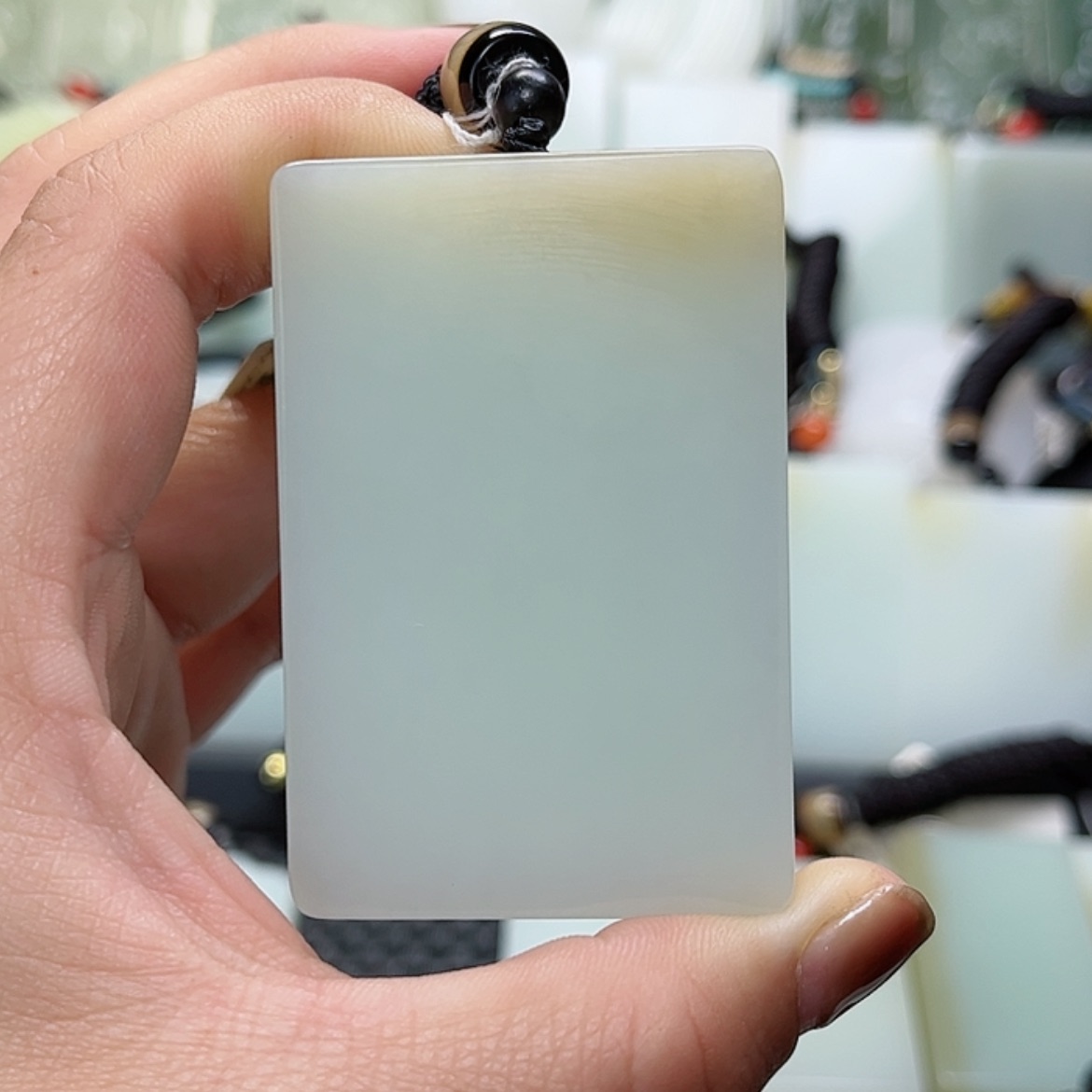 【闪购商品】颈饰未镶嵌和田玉刘**下