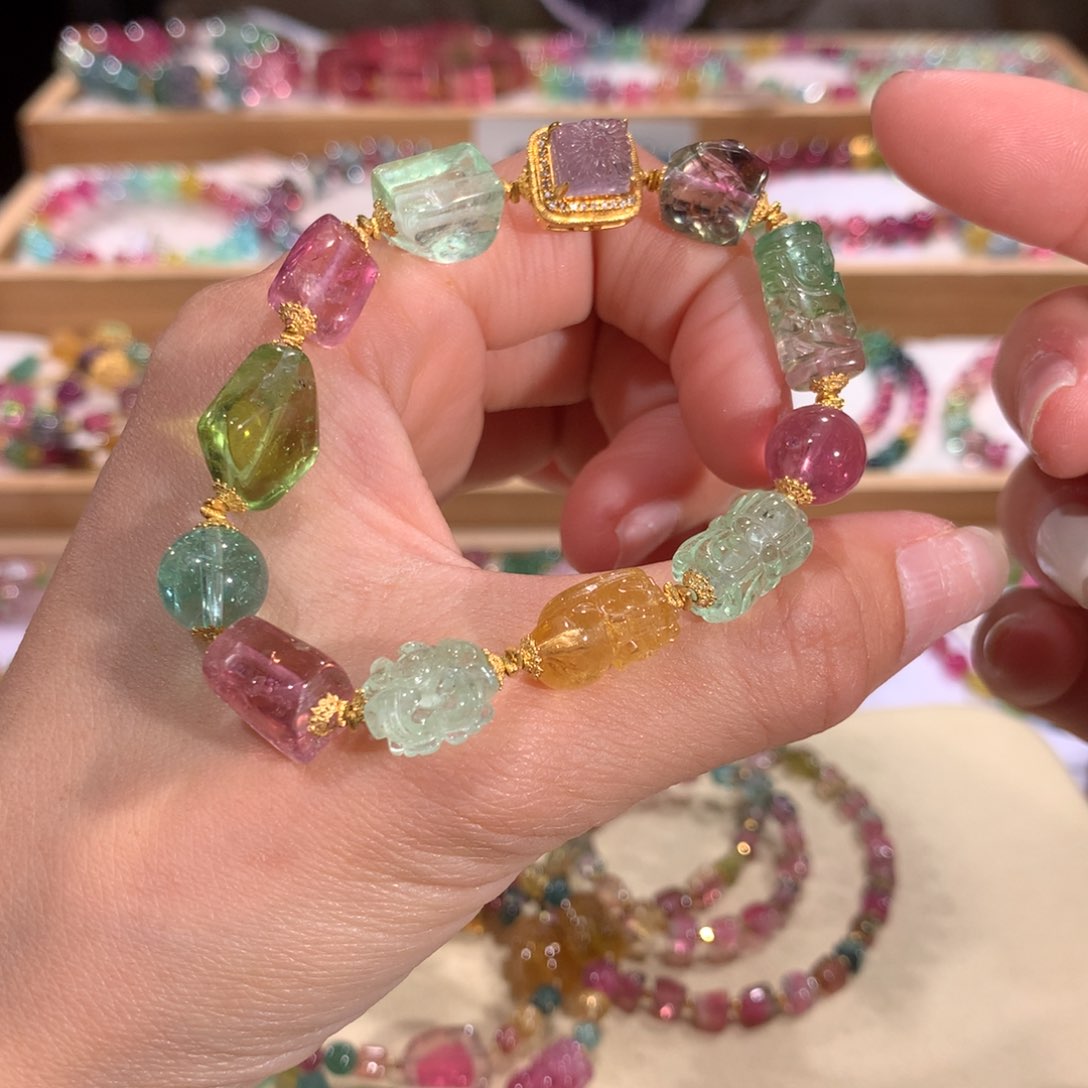 碧玺多样性发货一件未镶嵌静**开