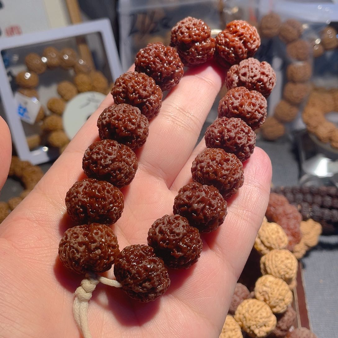 手串金刚菩提23mm左右蜂王梅花