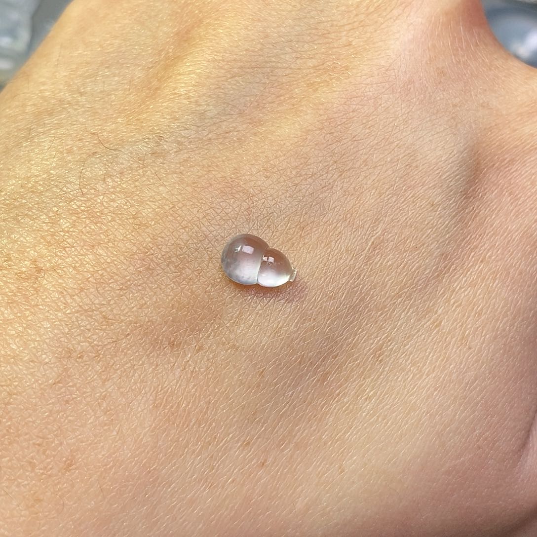 翡翠颈饰未镶嵌半****哒翡翠